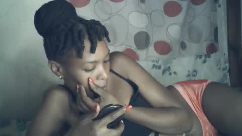 sexxy_curvy23 online show from March 5, 2026, 4:19 am