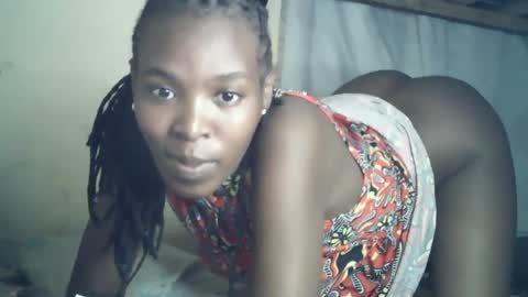 Snapshot of sexxy_curvy23 chatting on June 12, 2026, 7:13 pm sexxy_curvy23 online show from June 12, 2026, 7:13 pm