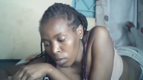Snapshot of sexxy_curvy23 chatting on June 30, 2026, 6:09 pm sexxy_curvy23 online show from June 30, 2026, 6:09 pm