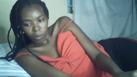Snapshot of sexxy_curvy23 chatting on July 5, 2026, 4:19 am sexxy_curvy23 online show from July 5, 2026, 4:19 am