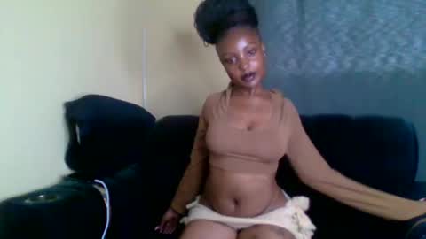 Snapshot of sexxy_daisyy chatting on March 6, 2026, 6:10 am sexxy_daisyy online show from March 6, 2026, 6:10 am