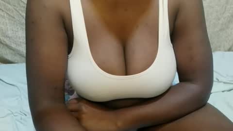Snapshot of sexxy_maya1 chatting on June 5, 2026, 6:52 am sexxy_maya1 online show from June 5, 2026, 6:52 am