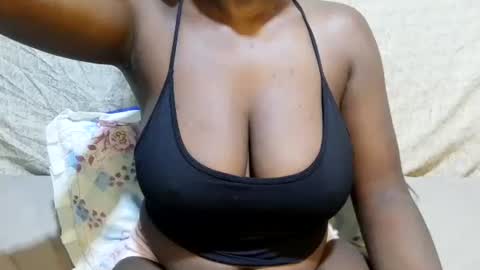 Snapshot of sexxy_maya1 chatting on June 10, 2026, 8:41 pm sexxy_maya1 online show from June 10, 2026, 8:41 pm
