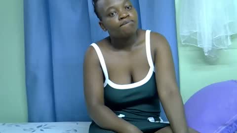 Snapshot of sexxybuttie chatting on May 12, 2026, 12:13 pm African Queen online show from May 12, 2026, 12:13 pm