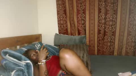 sexxypritty online show from October 17, 2025, 6:21 pm