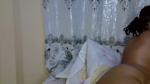 Snapshot of sexxyqueens chatting on November 23, 2025, 2:11 am Sexxyqueens online show from November 23, 2025, 2:11 am