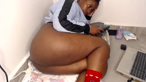 sexxywide ebony online show from July 30, 2026, 7:40 am