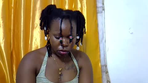Snapshot of sexy40608102 chatting on March 21, 2026, 6:00 pm CurvyGoddess online show from March 21, 2026, 6:00 pm