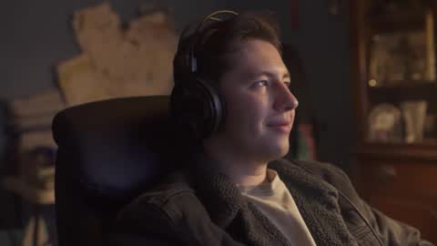 sexy98165 online show from March 18, 2026, 8:17 am