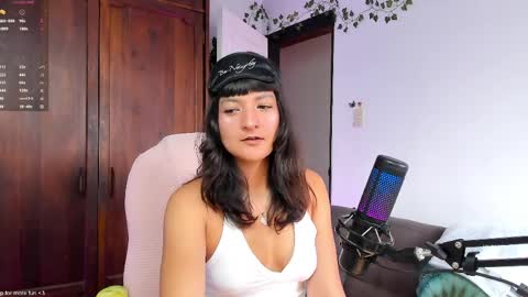 Snapshot of sexy__emma chatting on March 29, 2026, 8:31 pm sexy__emma online show from March 29, 2026, 8:31 pm