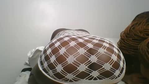 Snapshot of sexy__lips chatting on January 30, 2025, 12:37 pm Tina online show from January 30, 2025, 12:37 pm