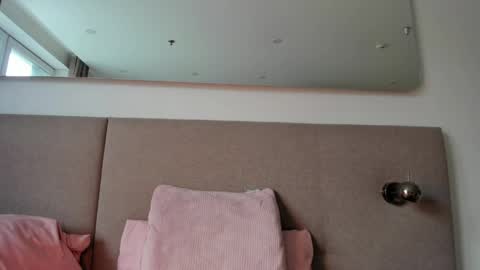 Hello dear. I will be glad to meet you.  see you soon. online show from April 28, 2026, 2:11 pm