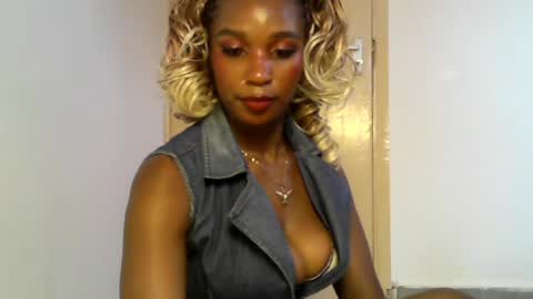 sexy_africana05 online show from July 25, 2026, 12:47 pm