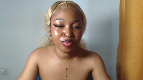Snapshot of sexy_bluey247 chatting on July 3, 2026, 4:02 pm sexy_bluey247 online show from July 3, 2026, 4:02 pm