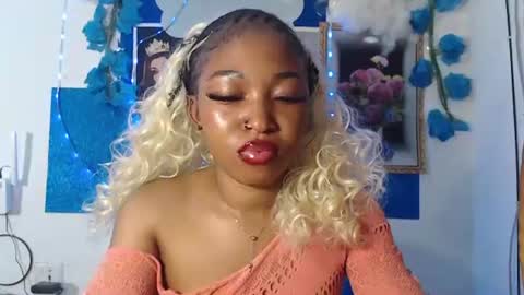 Snapshot of sexy_bluey247 chatting on July 15, 2026, 3:12 am sexy_bluey247 online show from July 15, 2026, 3:12 am