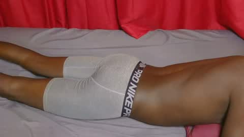 Snapshot of sexy_buddyz55 chatting on July 30, 2026, 6:29 pm Suudi online show from July 30, 2026, 6:29 pm
