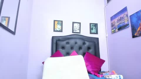 Snapshot of sexy_candy18x chatting on July 26, 2026, 11:55 pm sexy_candy18x online show from July 26, 2026, 11:55 pm