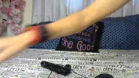 Snapshot of sexy_caramel8 chatting on November 5, 2025, 7:30 am sexy_caramel8 online show from November 5, 2025, 7:30 am