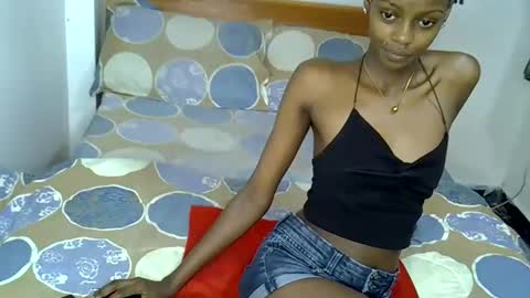 sexy_charliee online show from March 6, 2026, 7:21 pm