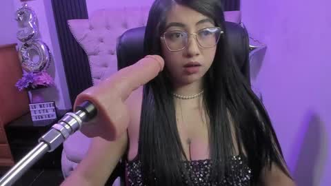  C R I S T A L  online show from May 16, 2026, 7:45 pm