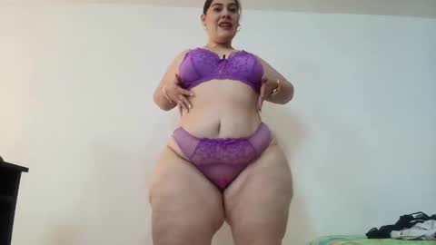 Snapshot of sexy_curvi chatting on January 15, 2025, 4:43 pm karla instagram online show from January 15, 2025, 4:43 pm