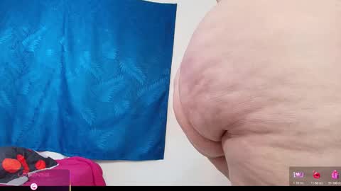 karla           instagram  online show from January 18, 2026, 4:33 pm