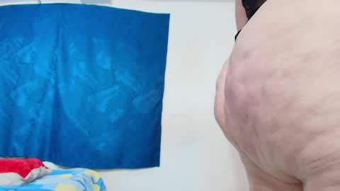 Snapshot of sexy_curvi chatting on June 5, 2026, 3:51 pm karla instagram online show from June 5, 2026, 3:51 pm