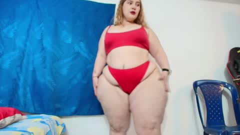 Snapshot of sexy_curvi chatting on June 8, 2026, 3:56 pm karla instagram online show from June 8, 2026, 3:56 pm