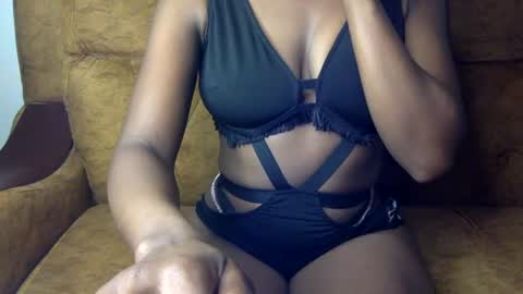 Ellahh online show from July 31, 2026, 3:50 am