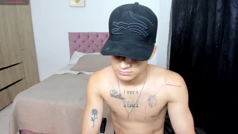 sexy_girl__777 online show from February 27, 2025, 11:15 pm