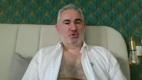 Antonio online show from April 22, 2026, 6:16 am