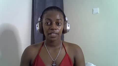 Linda online show from July 27, 2026, 9:22 pm