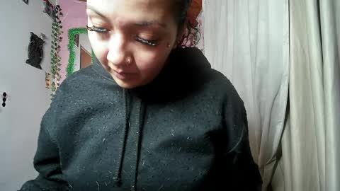 sexy lolas online show from June 1, 2026, 5:09 am