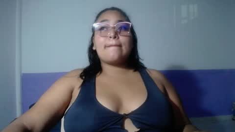 SIRENA LOVE online show from April 29, 2026, 5:33 am
