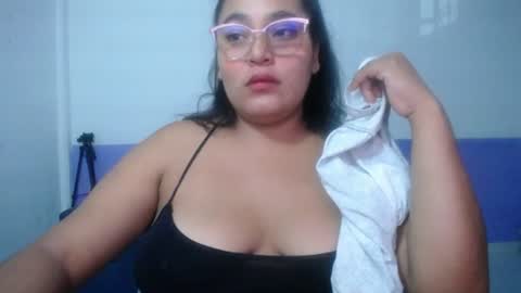 Snapshot of sexy_love_15 chatting on June 13, 2026, 5:16 am SIRENA LOVE online show from June 13, 2026, 5:16 am