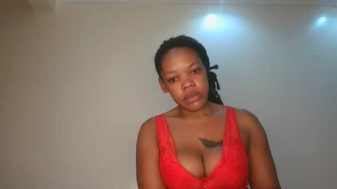 sexy_lyna online show from April 30, 2026, 3:02 am