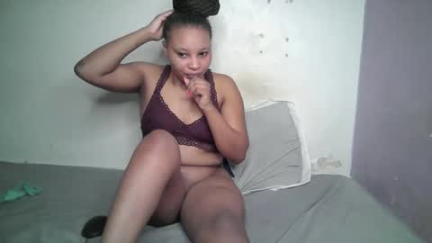 sexy_midnight1 online show from February 4, 2026, 8:14 pm