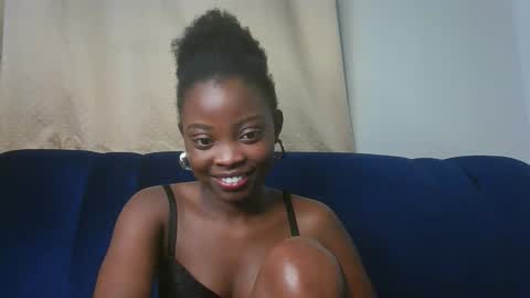 sexy online show from April 7, 2026, 8:09 pm