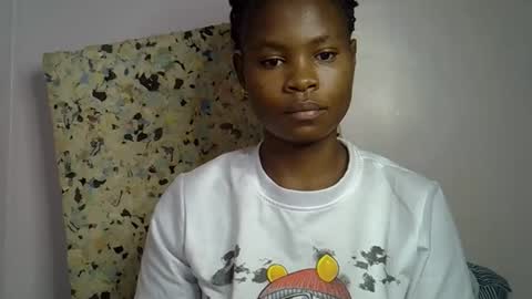 Molyne online show from February 28, 2026, 2:07 pm