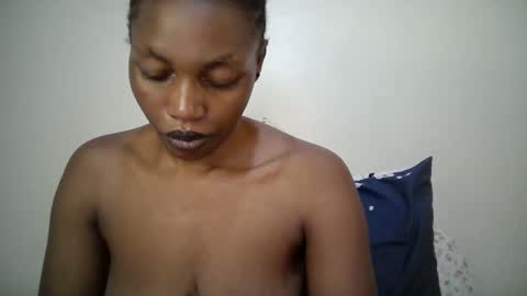 sexy_muna2 online show from April 12, 2026, 2:55 pm