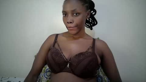 Snapshot of sexy_muna2 chatting on May 3, 2026, 12:33 pm sexy_muna2 online show from May 3, 2026, 12:33 pm