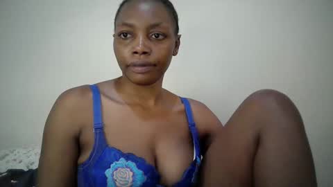 Snapshot of sexy_muna2 chatting on May 10, 2026, 1:05 pm sexy_muna2 online show from May 10, 2026, 1:05 pm