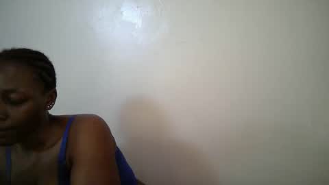 Snapshot of sexy_muna2 chatting on May 12, 2026, 12:35 pm sexy_muna2 online show from May 12, 2026, 12:35 pm