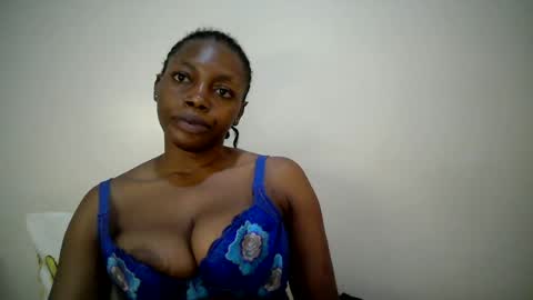 Snapshot of sexy_muna2 chatting on June 22, 2026, 3:25 am sexy_muna2 online show from June 22, 2026, 3:25 am