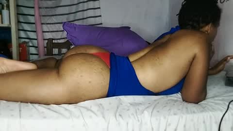Snapshot of sexy_n_thick chatting on July 23, 2026, 1:58 am Lyn online show from July 23, 2026, 1:58 am
