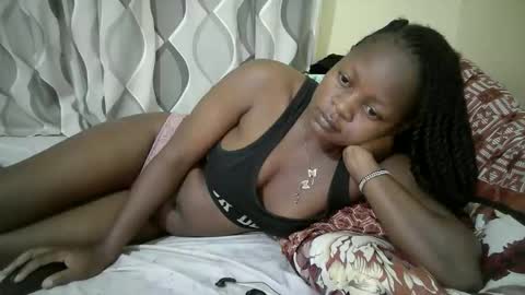 Snapshot of sexy_nanah chatting on May 19, 2026, 1:56 am sexy_nanah online show from May 19, 2026, 1:56 am