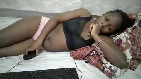 Snapshot of sexy_nanah chatting on May 27, 2026, 12:18 am sexy_nanah online show from May 27, 2026, 12:18 am