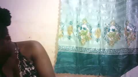 Snapshot of sexy_sandrah chatting on June 15, 2026, 6:37 am sexy_sandrah online show from June 15, 2026, 6:37 am