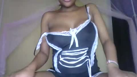 Snapshot of sexy_short chatting on October 23, 2025, 5:40 am Janet online show from October 23, 2025, 5:40 am