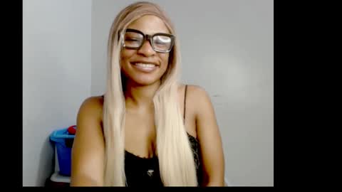 Snapshot of sexy_sophya chatting on March 11, 2026, 7:14 am sophia online show from March 11, 2026, 7:14 am